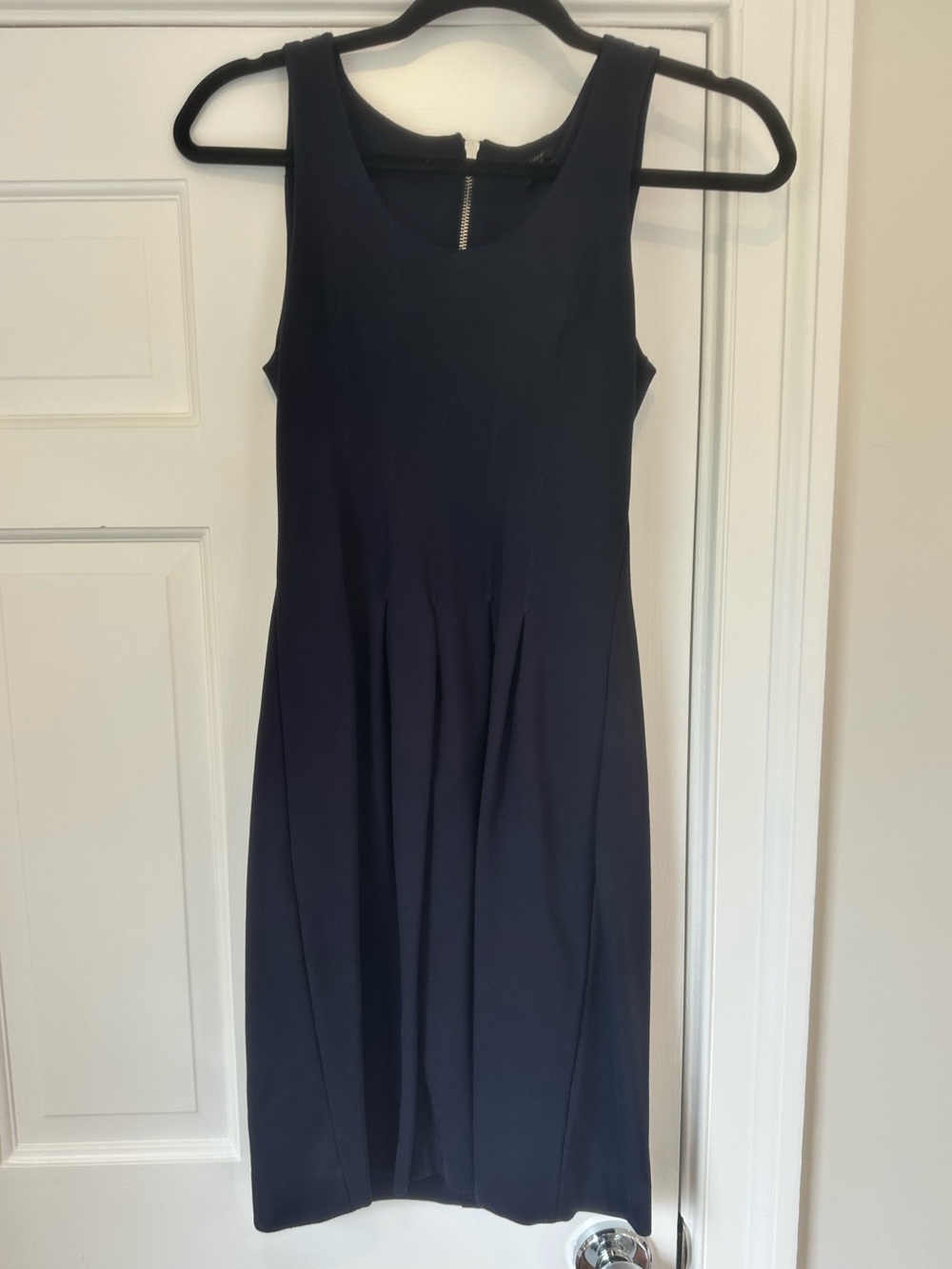 JCrew Women’s Navy Blue Scuba Material Midi Dress Size 00